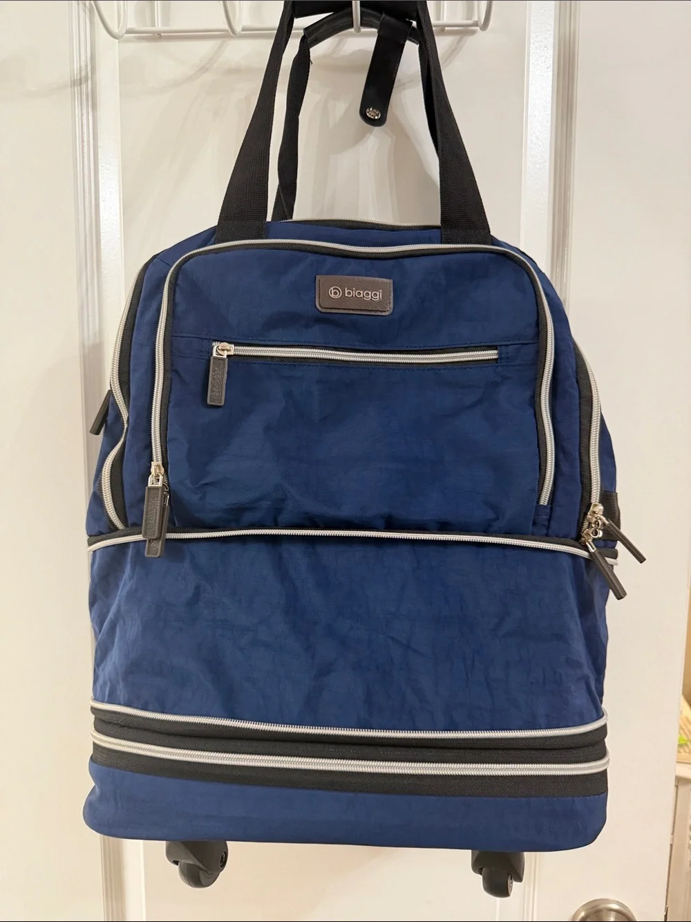 Blaggi Navy Travel Duffel Bag with Removable Strap